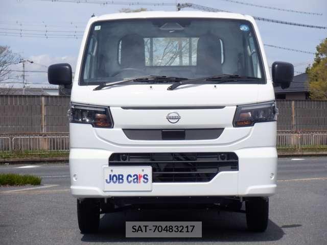 Nissan CLIPPER TRUCK 2026-02 8373445-4