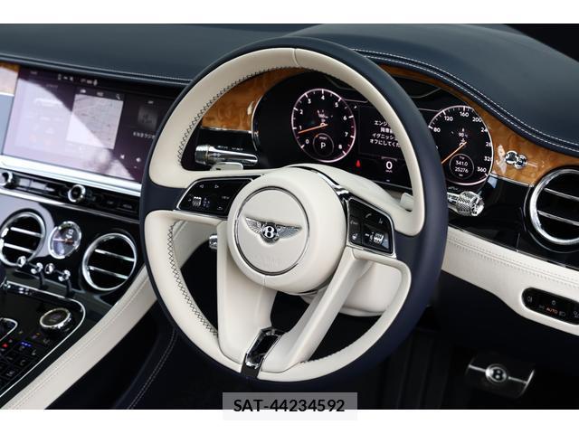 Bentley CONTINENTAL 2021-06 8373962-3