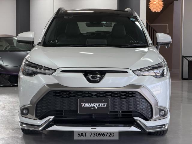 Toyota COROLLA CROSS 2022-02 8372701-9