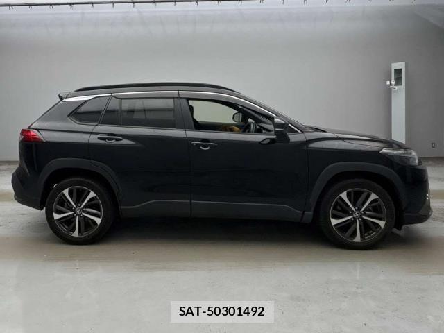 Toyota COROLLA CROSS 2021-11 8373865-10