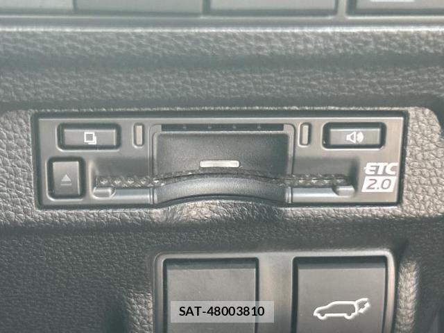 Toyota COROLLA CROSS 2025-05 8374138-17