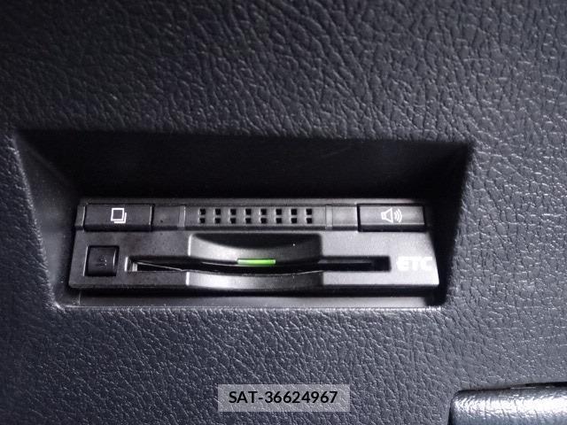 Toyota COROLLA FIELDER 2015-12 8374063-11