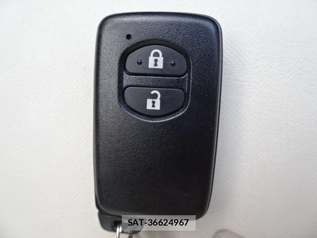 Toyota COROLLA FIELDER 2015-12 8374063-5