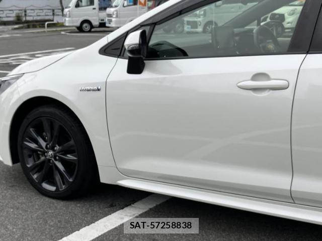 Toyota COROLLA TOURING 2019-10 8374331-5
