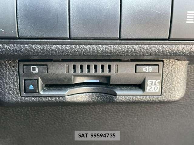 Toyota COROLLA SPORT 2020-11 8373635-17