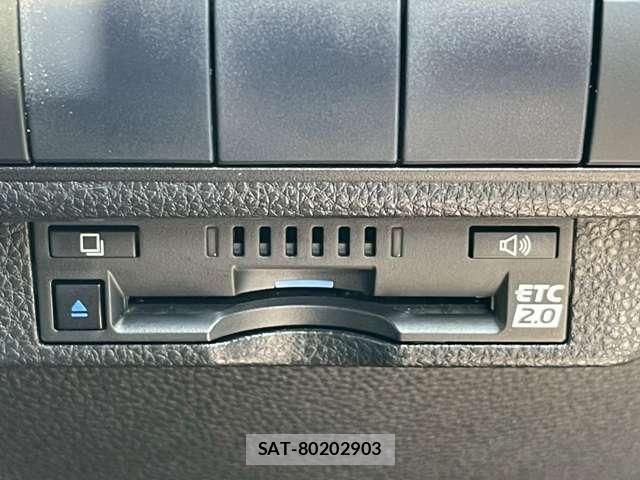 Toyota COROLLA SPORT 2021-01 8373655-11