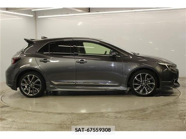 Toyota COROLLA SPORT 2023-02 8373959-3