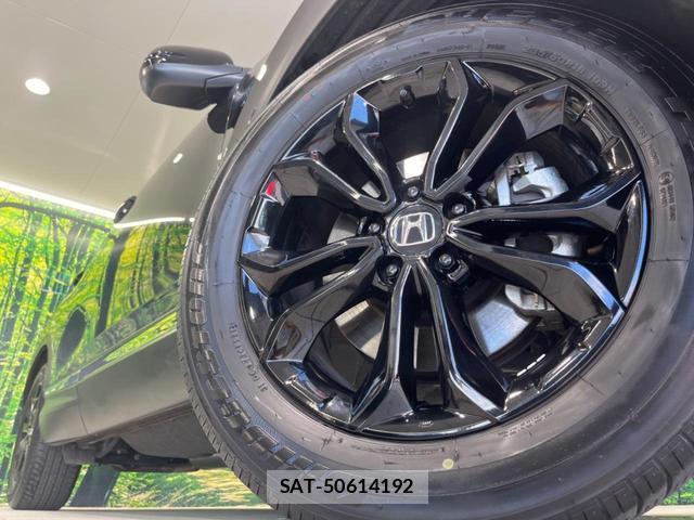 Honda CR-V HYBRID 2021-09 8372980-12