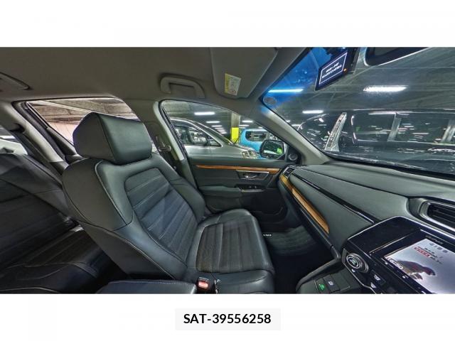 Honda CR-V 2022-06 8373855-5