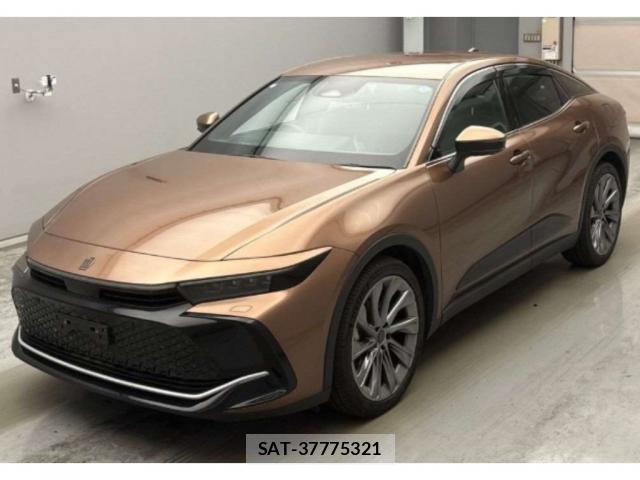 Toyota Crown Crossover 2023-03 8372848-0