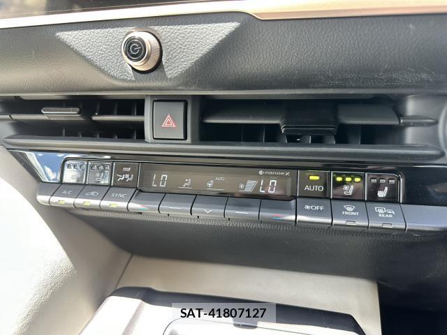 Toyota Crown Crossover 2023-04 8372964-10