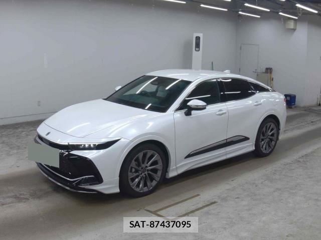 Toyota Crown Crossover 2023-06 8373111-3