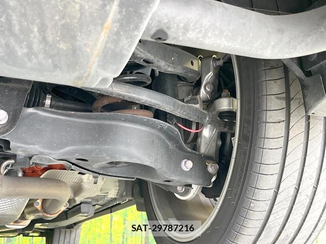 Toyota Crown Crossover 2023-10 8373920-19