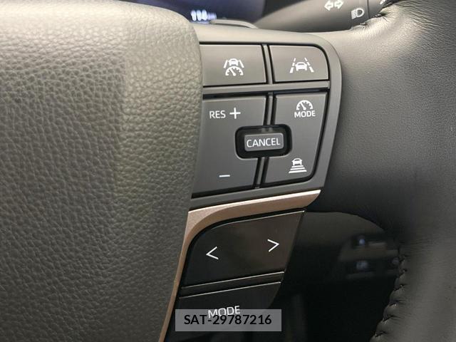 Toyota Crown Crossover 2023-10 8373920-5