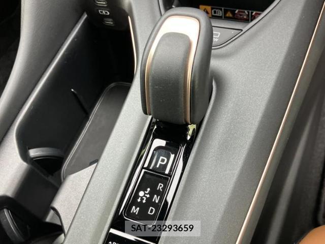 Toyota Crown Crossover 2023-05 8374182-16