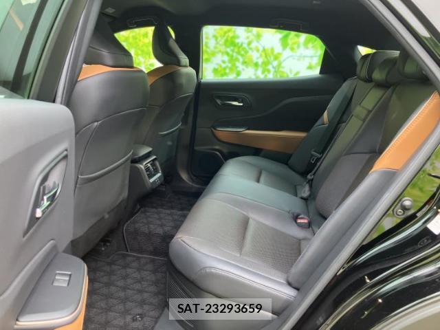 Toyota Crown Crossover 2023-05 8374182-6