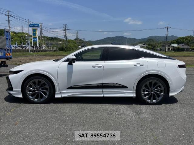 Toyota Crown Crossover 2024-03 8374188-1