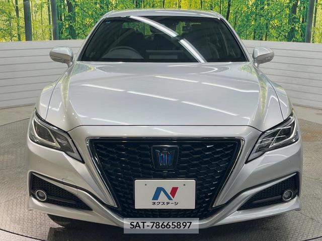 Toyota CROWN HYBRID 2022-02 8372443-15