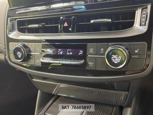 Toyota CROWN HYBRID 2022-02 8372443-8