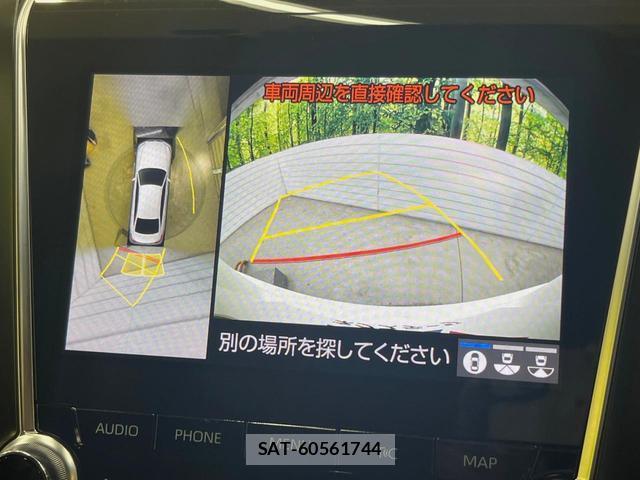 Toyota CROWN HYBRID 2018-07 8372447-4