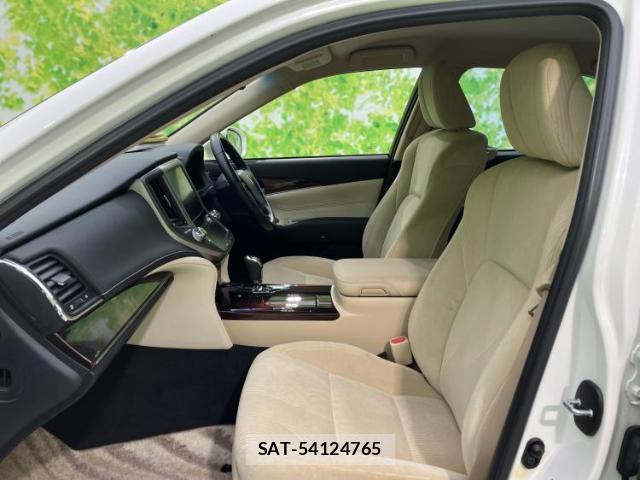 Toyota CROWN HYBRID 2013-03 8372951-5