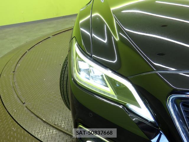 Toyota CROWN HYBRID 2021-07 8373577-13