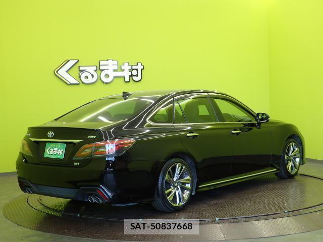 Toyota CROWN HYBRID 2021-07 8373577-17