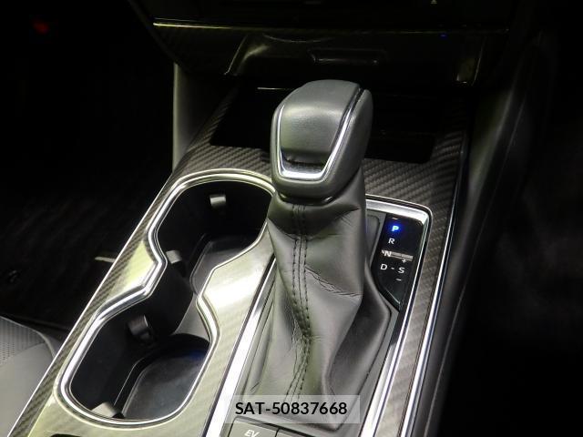 Toyota CROWN HYBRID 2021-07 8373577-7