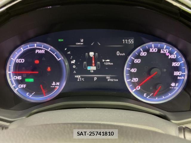 Toyota CROWN HYBRID 2018-09 8374103-14