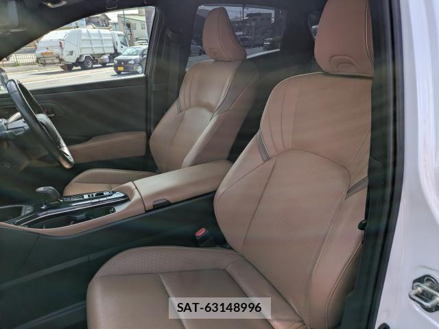 Toyota CROWN 2024-01 8373898-10