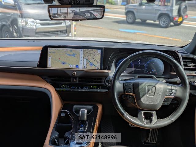 Toyota CROWN 2024-01 8373898-11