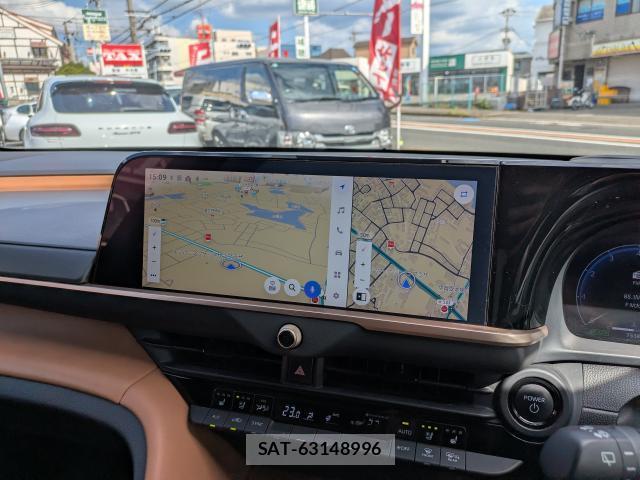 Toyota CROWN 2024-01 8373898-16