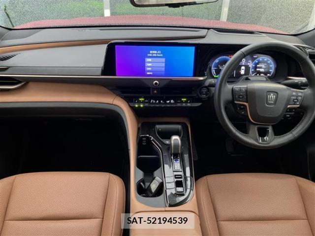 Toyota CROWN 2024-10 8374145-3