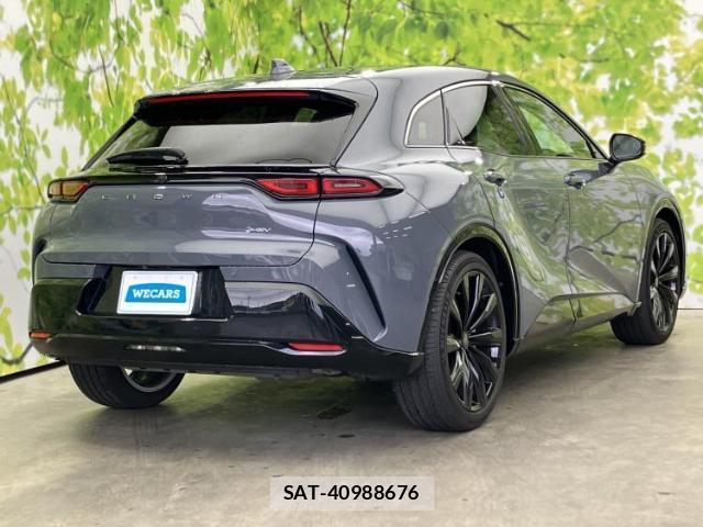 Toyota CROWN 2024-08 8374302-2