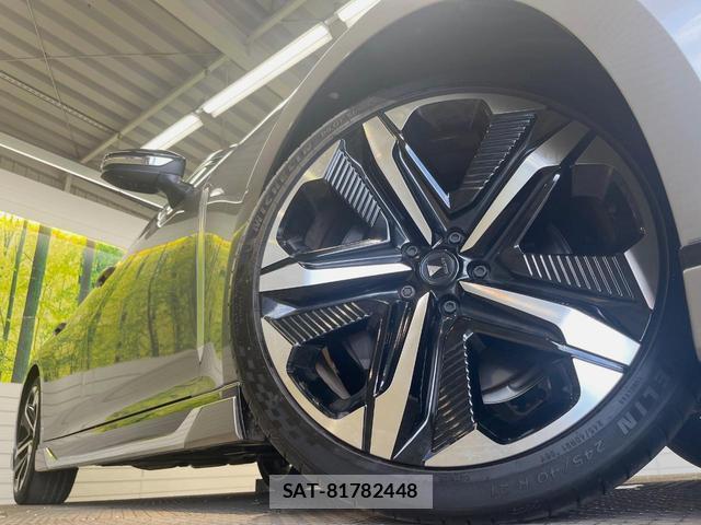Toyota CROWN 2025-01 8372448-15