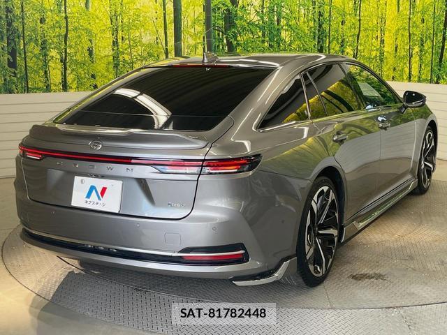 Toyota CROWN 2025-01 8372448-18