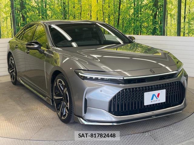 Toyota CROWN 2025-01 8372448-19