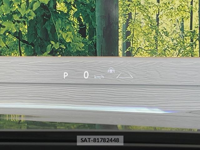 Toyota CROWN 2025-01 8372448-6