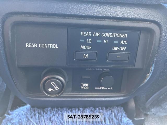 Toyota CROWN 1991-06 8373475-19