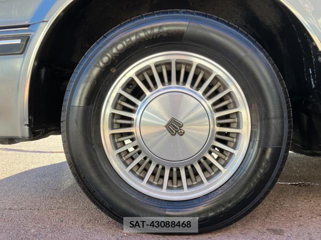 Toyota CROWN 1991-03 8373477-13