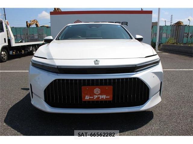 Toyota CROWN 2025-01 8373521-8