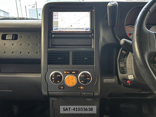 Nissan CUBE 2007-10 8372452-13