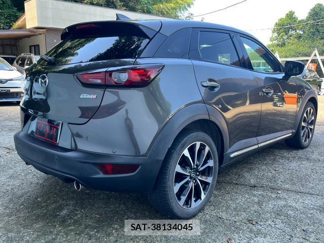 Mazda CX-3 2018-08 8372614-5