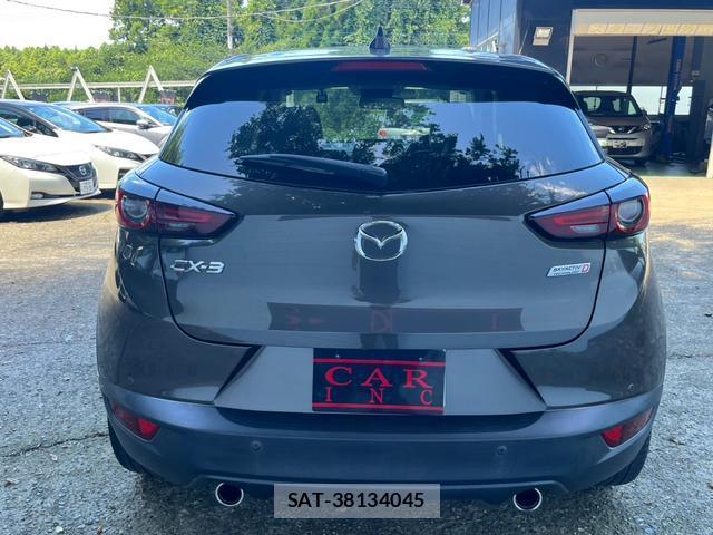Mazda CX-3 2018-08 8372614-6