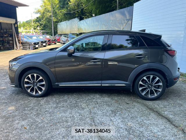 Mazda CX-3 2018-08 8372614-7
