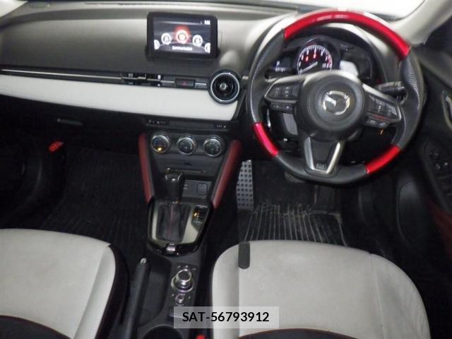 Mazda CX-3 2017-12 8373870-2