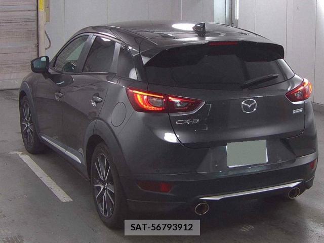 Mazda CX-3 2017-12 8373870-4