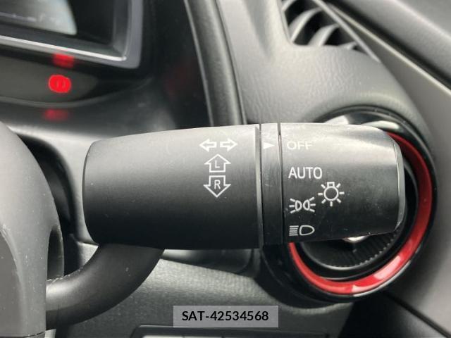 Mazda CX-3 2015-07 8373949-13