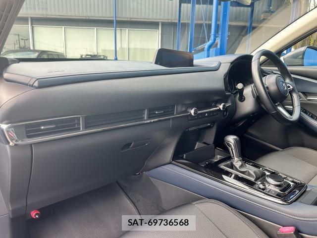 Mazda CX-30 2020-03 8373263-7