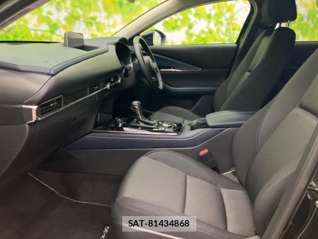 Mazda CX-30 2025-03 8374073-5